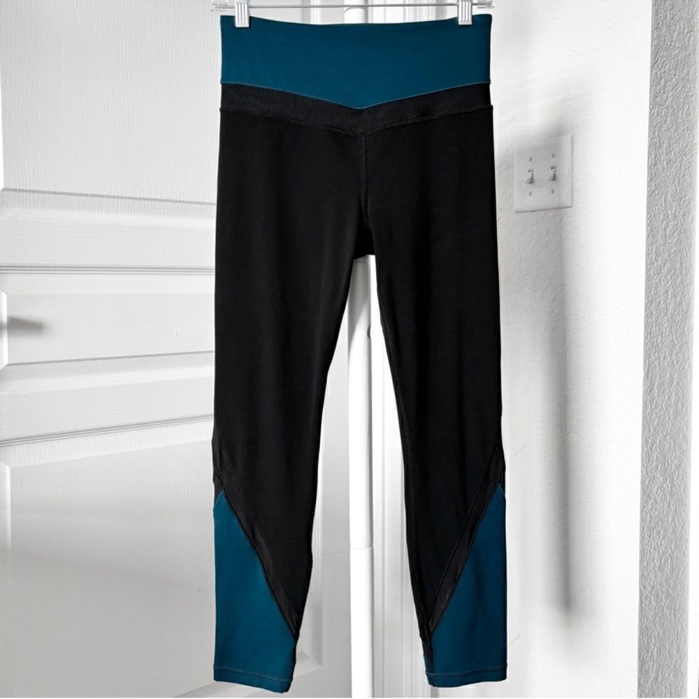 Athleta Elevation Powervita Teal 7/8 Leggings Size Small - Picture 2 of 16